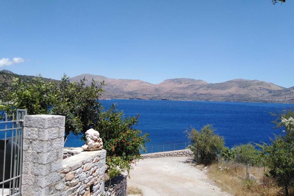 Villa Lagkadaki Sea View Argilia Екстериор снимка